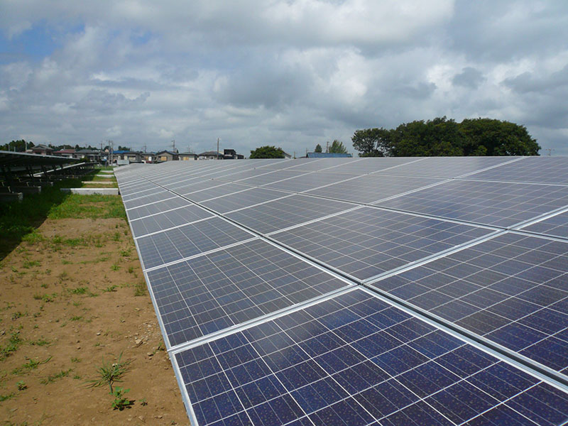 太陽光発電設備の施工
メガソーラー発電設備の施工